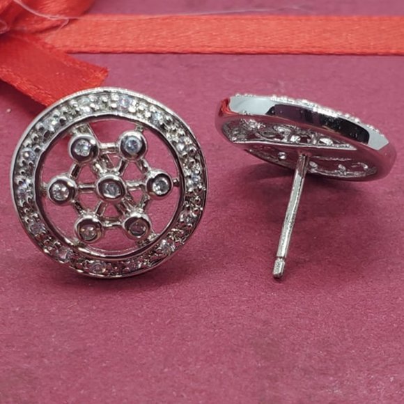 Sterling Silver 925 Rhodium Plated Round Helm Wheel CZ Stud Earrings - Picture 6 of 10